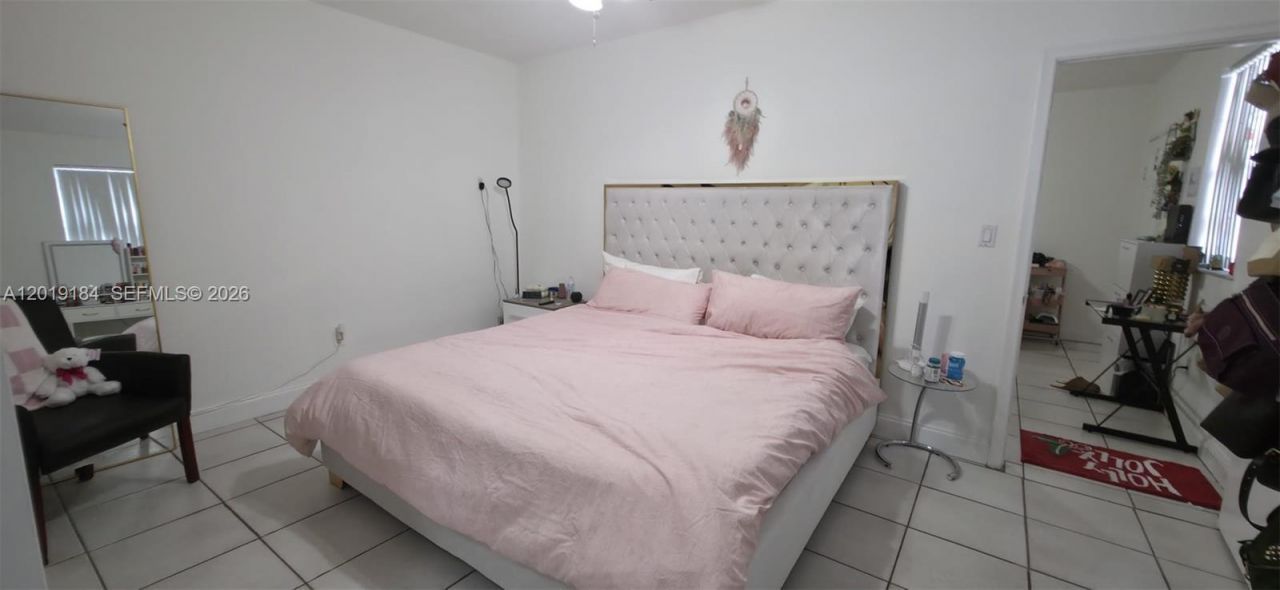 3285 NW 98th St, Unit 1, Miami, FL 33147 Photo