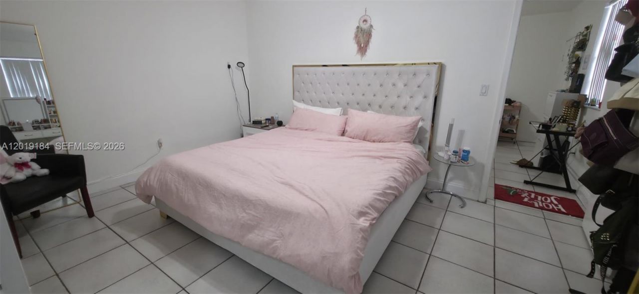 3285 NW 98th St, Unit 1, Miami, FL 33147 Photo