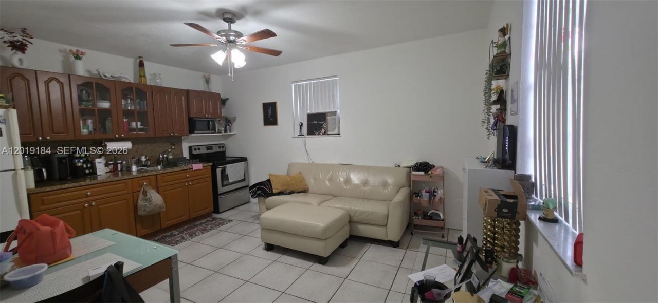 3285 NW 98th St, Unit 1, Miami, FL 33147 Photo
