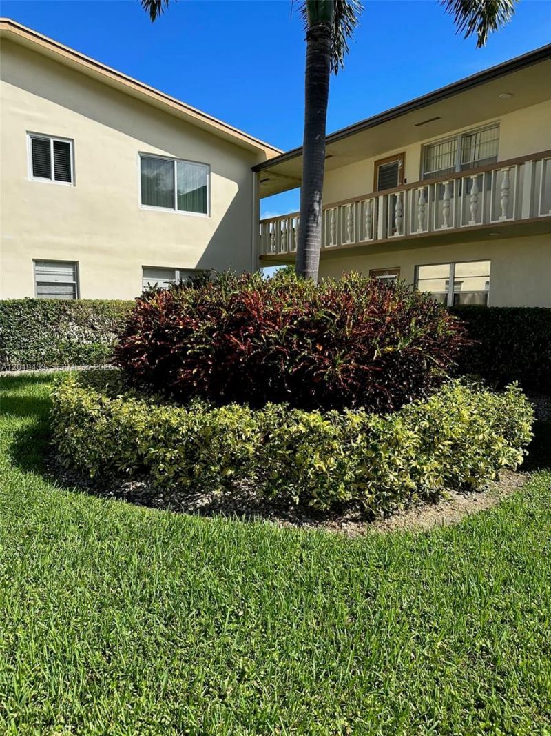 70 Dorchester D , Unit 70, West Palm Beach, FL 33417 Photo