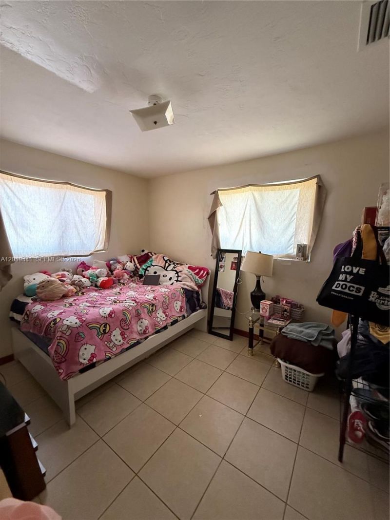 19650 SW 117th Ave, Miami, FL 33177 Photo