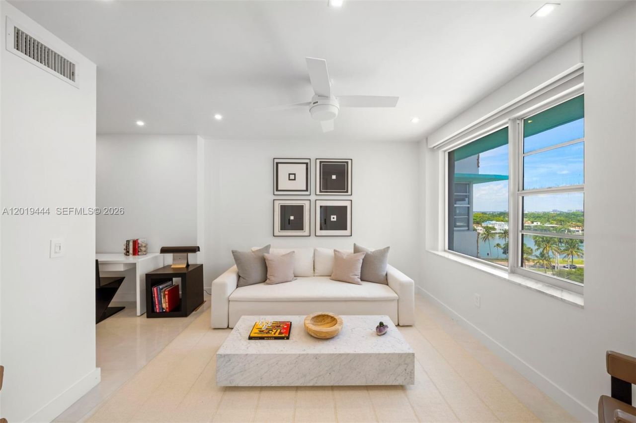 5255 Collins Ave , Unit 8F, Miami Beach, FL 33140 Photo