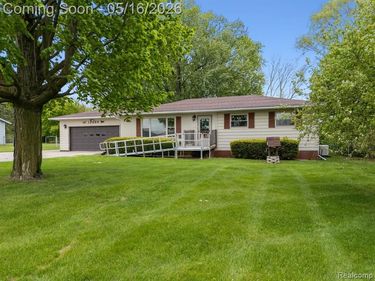 12489 Jennings Road, Linden, MI 48451