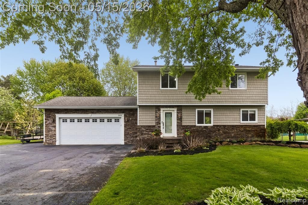3891 Westlyn Road, Orion Township, MI 48359 Main Photo