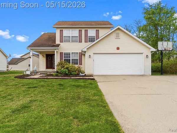 1265 Theresa Drive, Fenton Twp, MI 48430