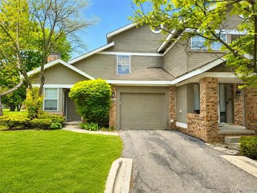 6606 Embers Court, West Bloomfield Twp, MI 48322