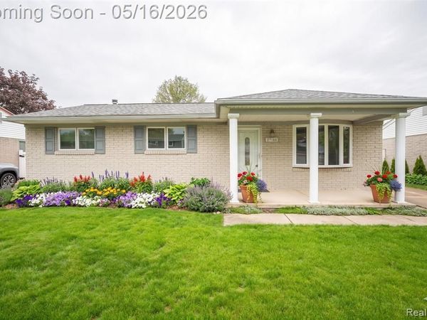 27188 Weddel Avenue, Brownstown Twp, MI 48183