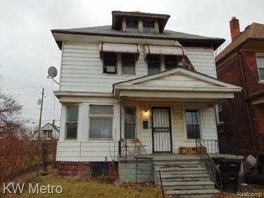 3015 Van Dyke Street, Detroit, MI 48214