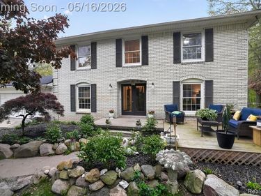 17301 Donohue Road, Unadilla Twp, MI 48169