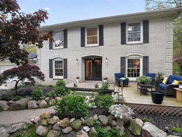 17301 Donohue Road, Unadilla Twp, MI 48169