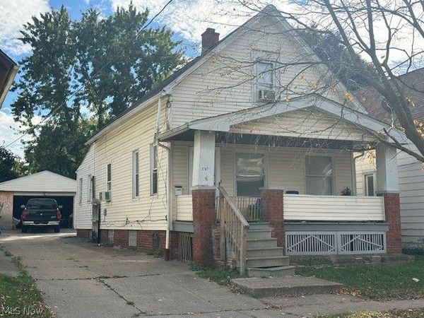 15915 Cloverside Avenue , Cleveland, OH 44128