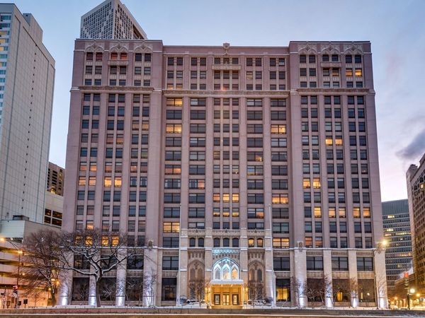 680 N Lake Shore Drive, Unit 322, Chicago, IL 60611