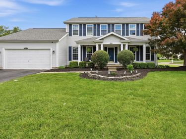 1158 Briarshore Way, Lewis Center, OH 43035