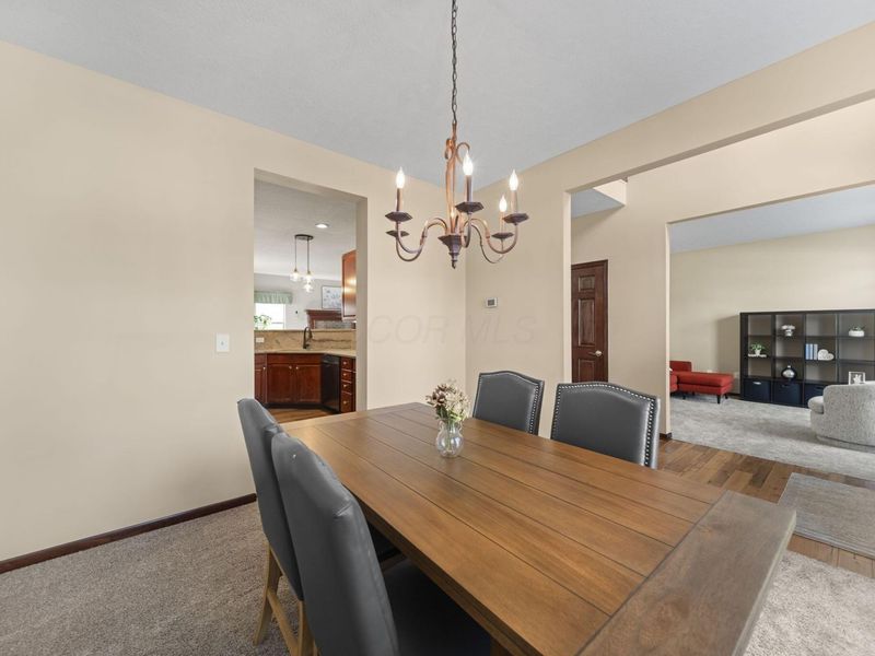 6199 Beringer Drive , Westerville, OH 43082 Photo 9