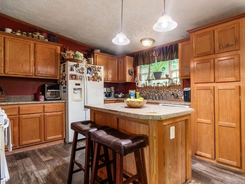 58501 US Highway 50 , McArthur, OH 45651 Photo 8