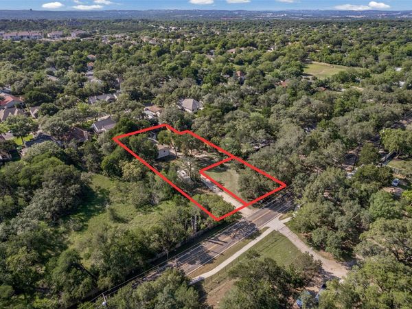 8802 Leo ST, Austin, TX 78745
