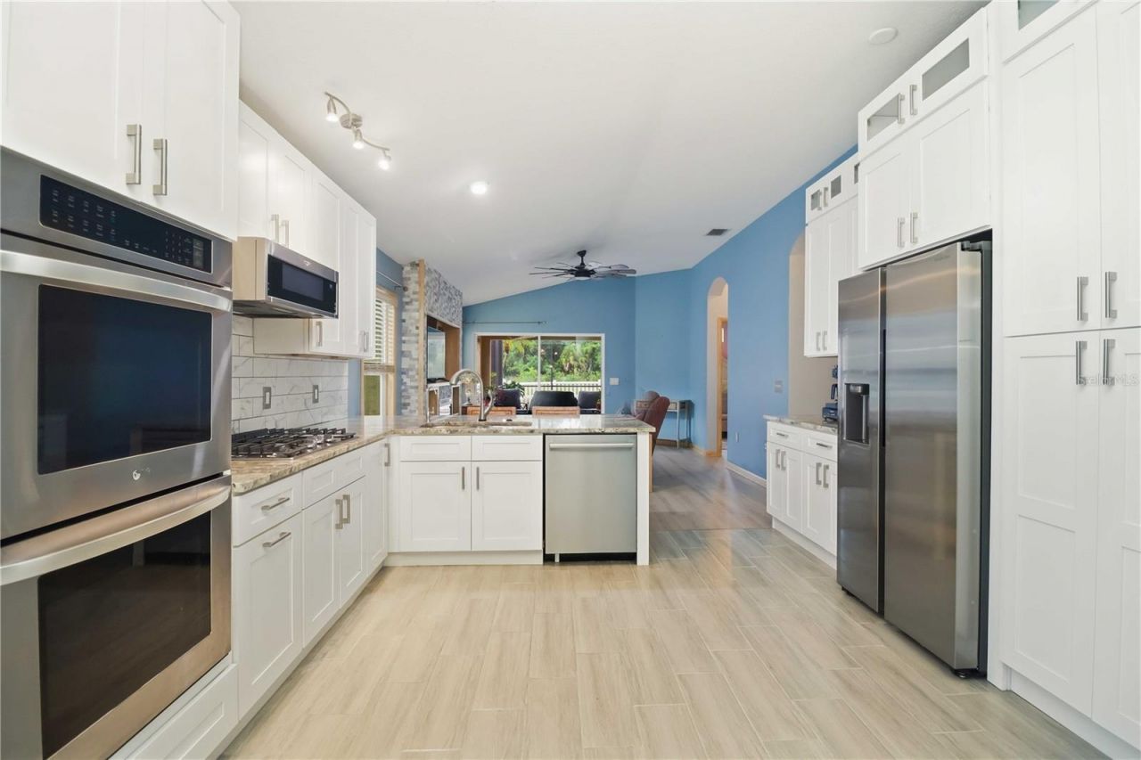 11212 Coralbean Drive, Lakewood Ranch, FL 34202 Photo