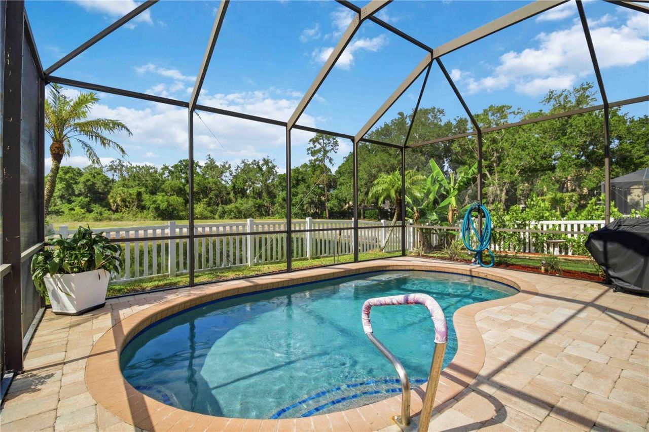 11212 Coralbean Drive, Lakewood Ranch, FL 34202 Photo