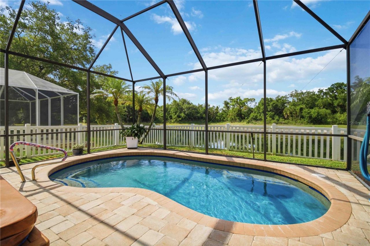 11212 Coralbean Drive, Lakewood Ranch, FL 34202 Photo