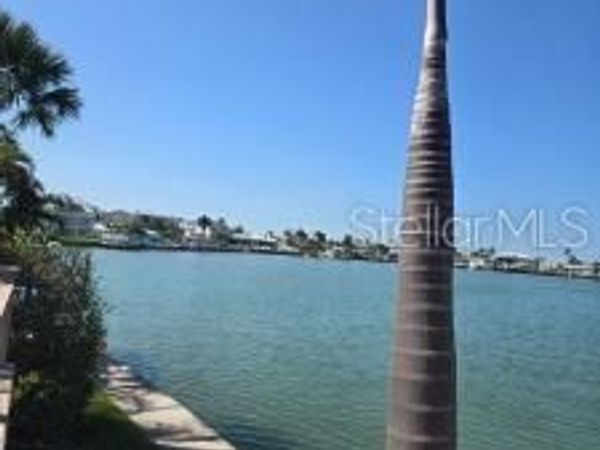 531 HARBOR DRIVE N, INDIAN ROCKS BEACH, FL 33785