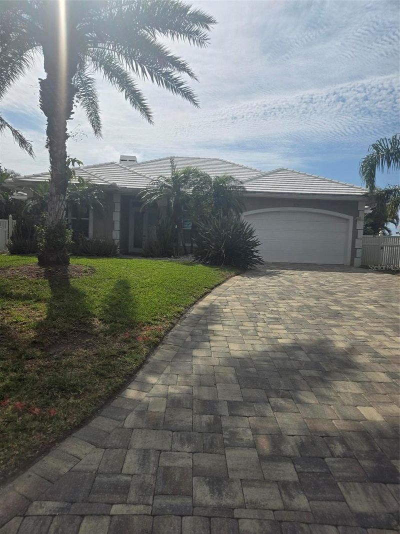 531 Harbor Drive N, Indian Rocks Beach, FL 33785 Photo
