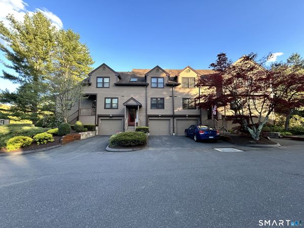 34 Overlook, Unit 34, Monroe, CT 06468