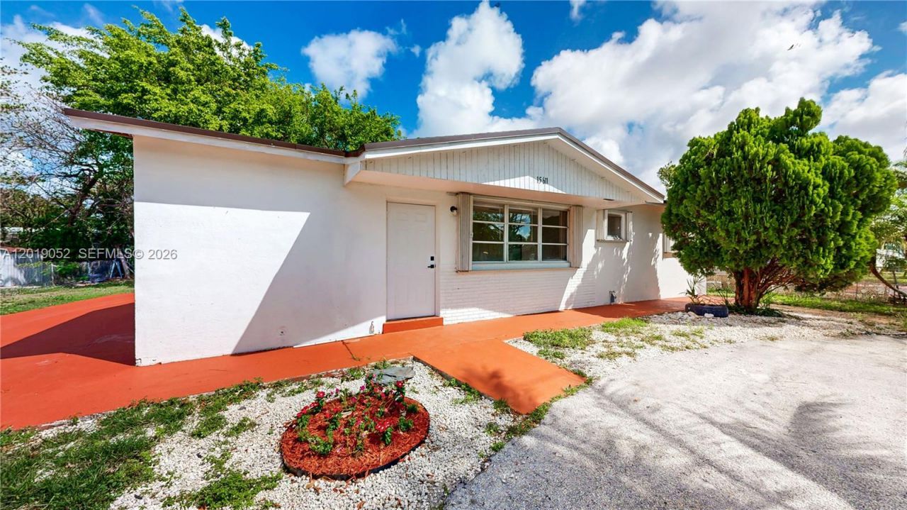 15611 SW 296th St, Homestead, FL 33033 Photo
