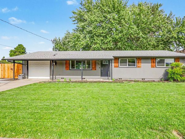 109 Vincent Avenue, Central Point, OR 97502