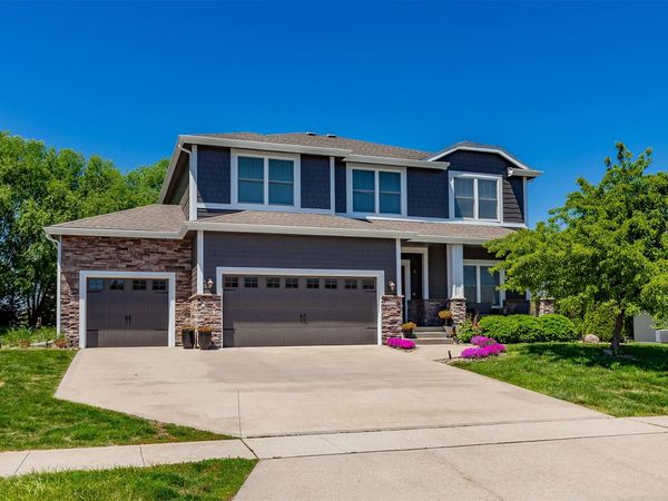 3880 Rose Glen, Waukee, IA 50263