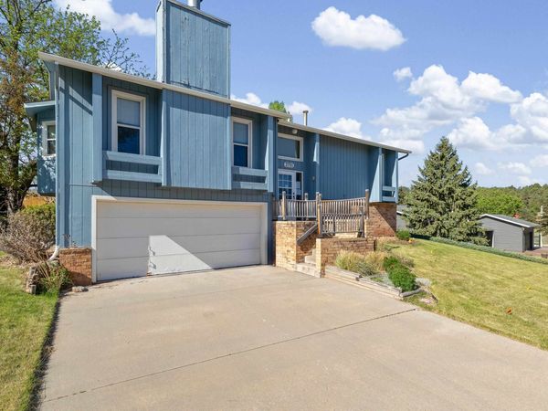 3701 Westridge Road, Rapid City, SD 57702