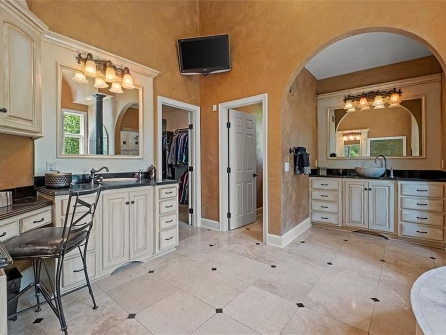 Property Image 52