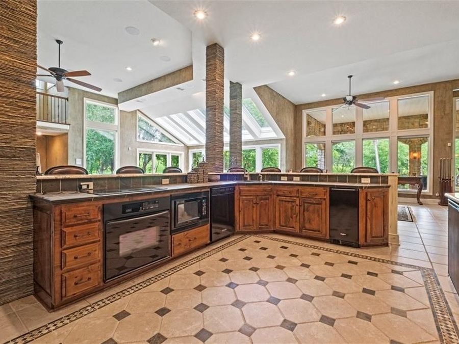 Property Image 79