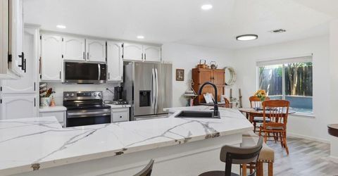 1646 Revere Dr, Roseville, CA 95747 Photo