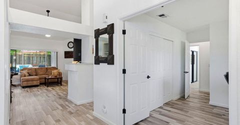 1646 Revere Dr, Roseville, CA 95747 Photo