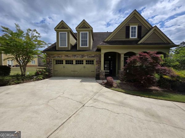 1213 Dawnview Dr, Locust Grove, GA 30248