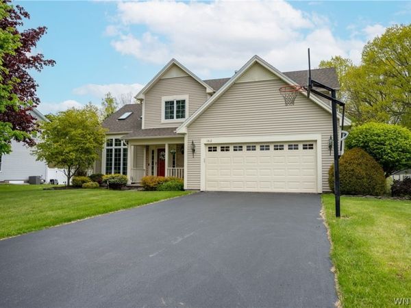 162 Torrey Pine Drive, Rochester, NY 14612