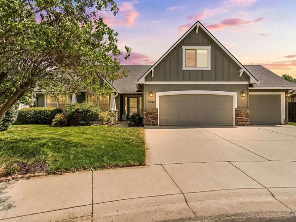 11847 W Darkwood Dr, Star, ID 83669