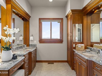 10231 Zuni Ridge Trail, Reno, NV 89511 Photo