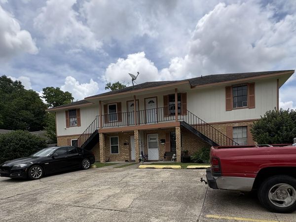 1510 La Annie Dr, Baton Rouge, LA 70815