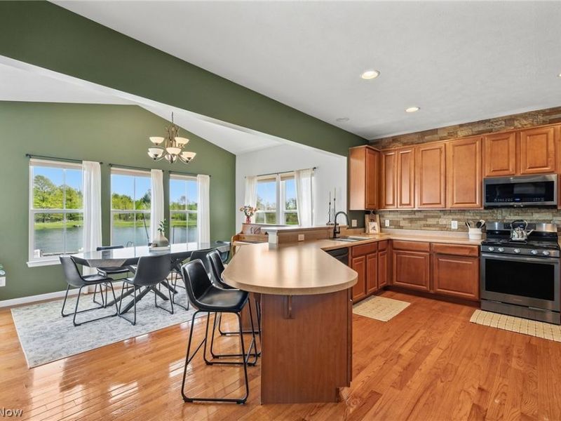 36150 Harbor Drive , North Ridgeville, OH 44039 Photo 12