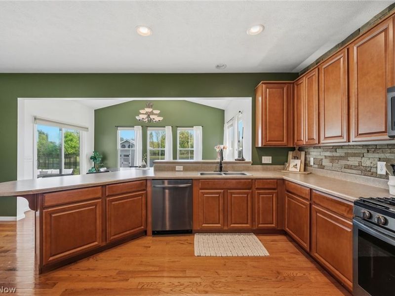 36150 Harbor Drive , North Ridgeville, OH 44039 Photo 15