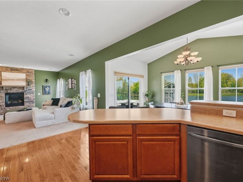 36150 Harbor Drive , North Ridgeville, OH 44039 Photo 18