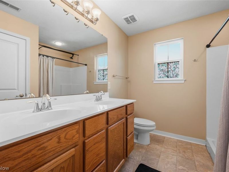 36150 Harbor Drive , North Ridgeville, OH 44039 Photo 26