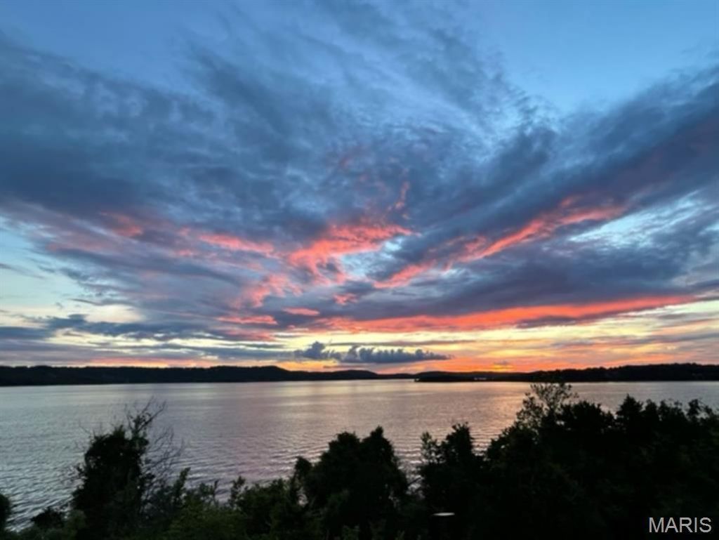 700 Emerald Pointe Drive , Unit 304, Hollister, MO 65672 Main Photo
