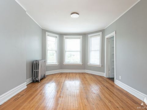 Main Photo