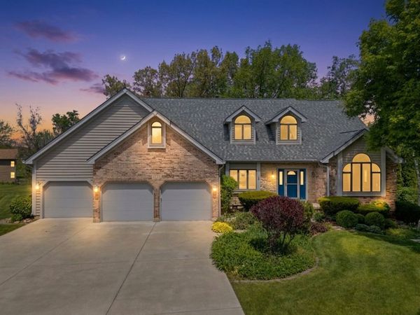2772 Glendower Terrace, Elgin, IL 60124
