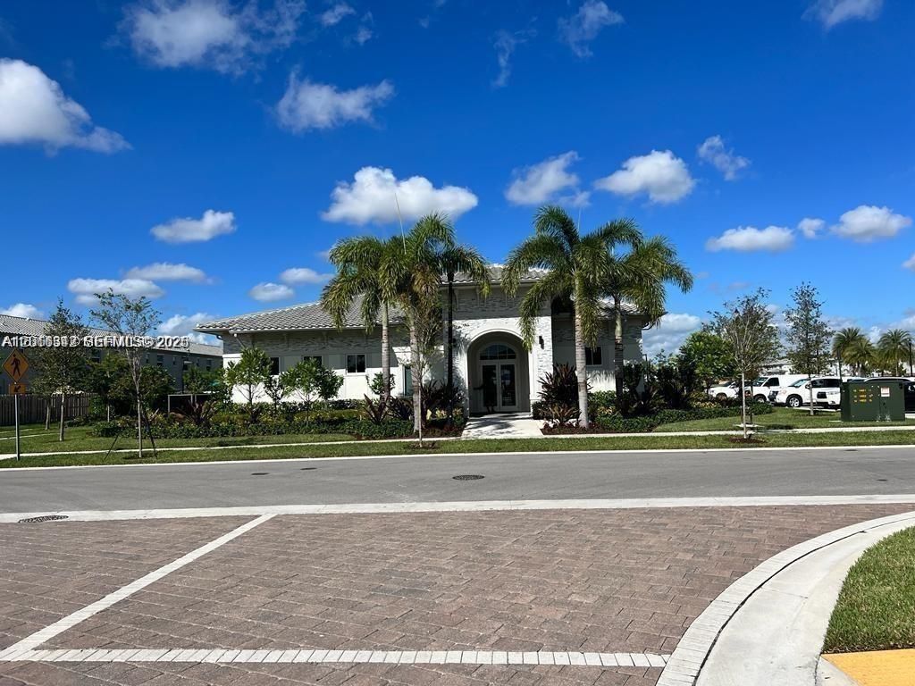 1050 SE 26th Ter, Unit ., Homestead, FL 33035 Photo