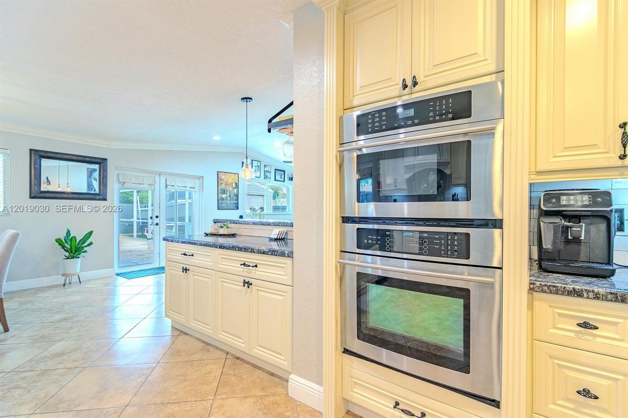 16181 SW 284th St , Homestead, FL 33033 Photo