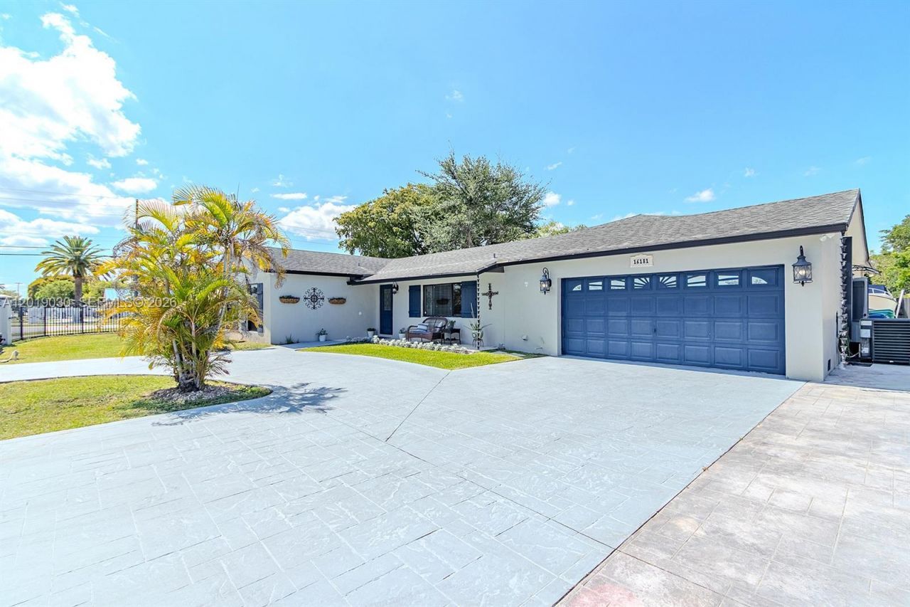 16181 SW 284th St , Homestead, FL 33033 Photo