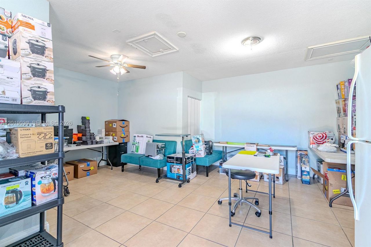 16181 SW 284th St , Homestead, FL 33033 Photo